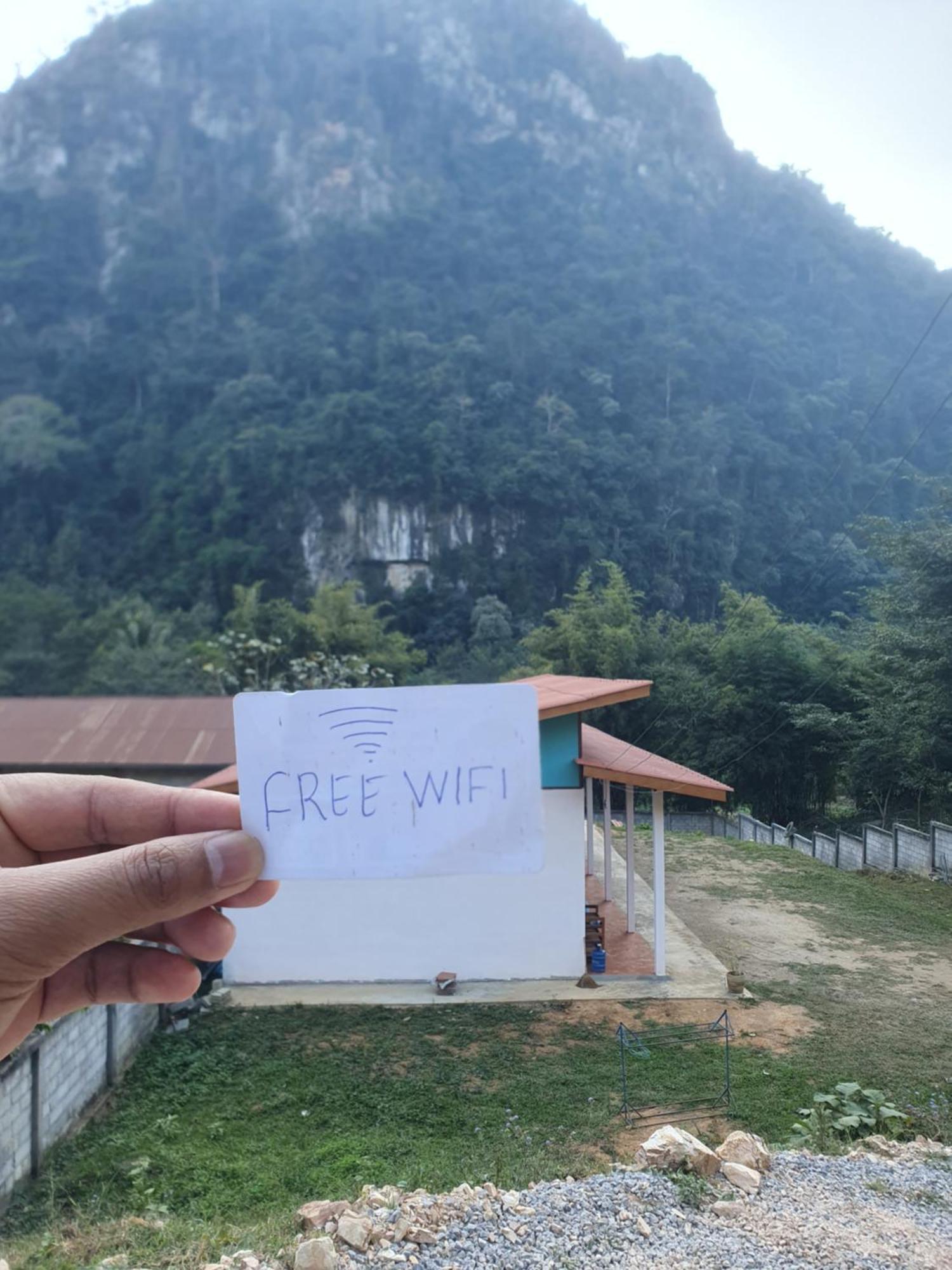 Khounxok Guesthouse Nong Khiaw Luaran gambar
